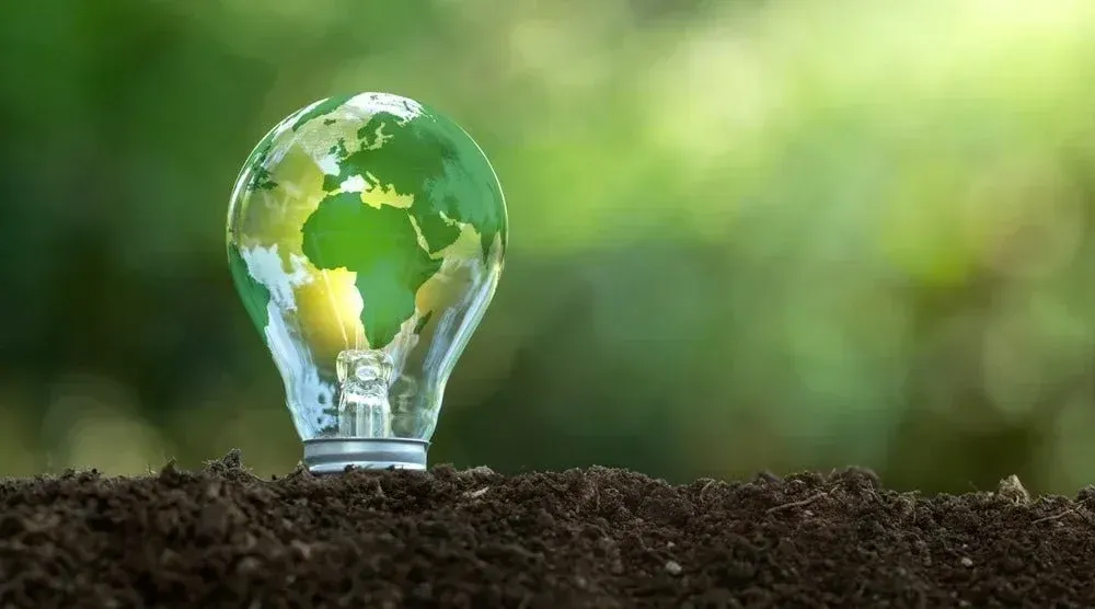 Intelligente Häuser und Nachhaltigkeit: Ein synergistischer Ansatz für Energieeffizienz